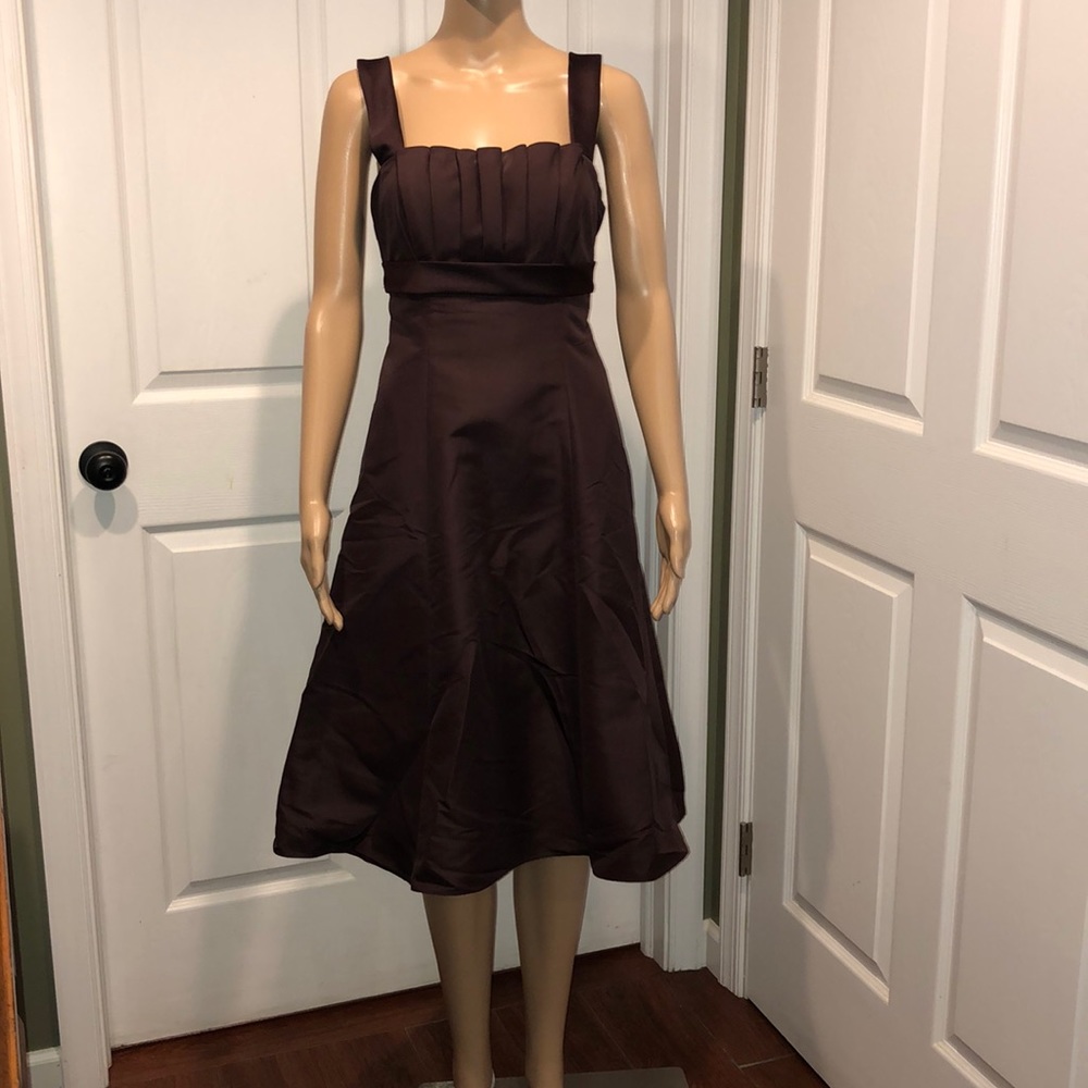 David's Bridal Brown Truffle Sample Dress 6 - Picture 1 of 4